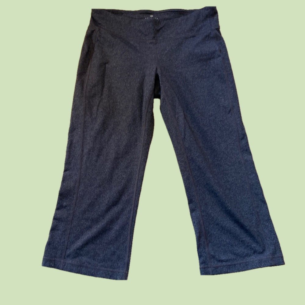 𝅺ATHLETA Capri Athletic‎ Pants Black Size Small